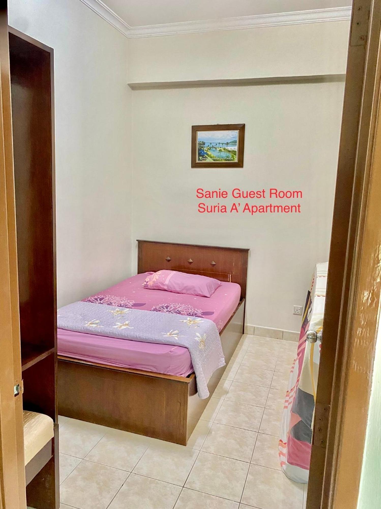 Sanie Guest Room Suria A' Apartment, Bukit Merah Laketown Resort Kampong Kubu Gajah  Exterior photo